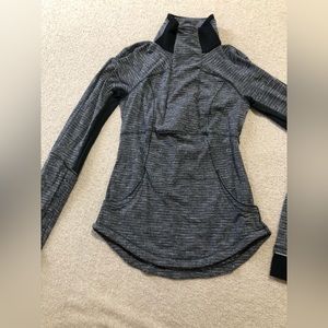Lululemon Base Runner 1/2 Zip Size 4